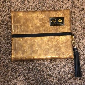 Makeup junkie bag
